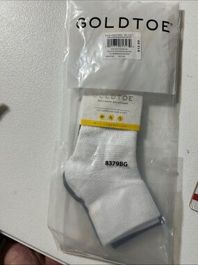Gold Toe Athletic Quarter Socks